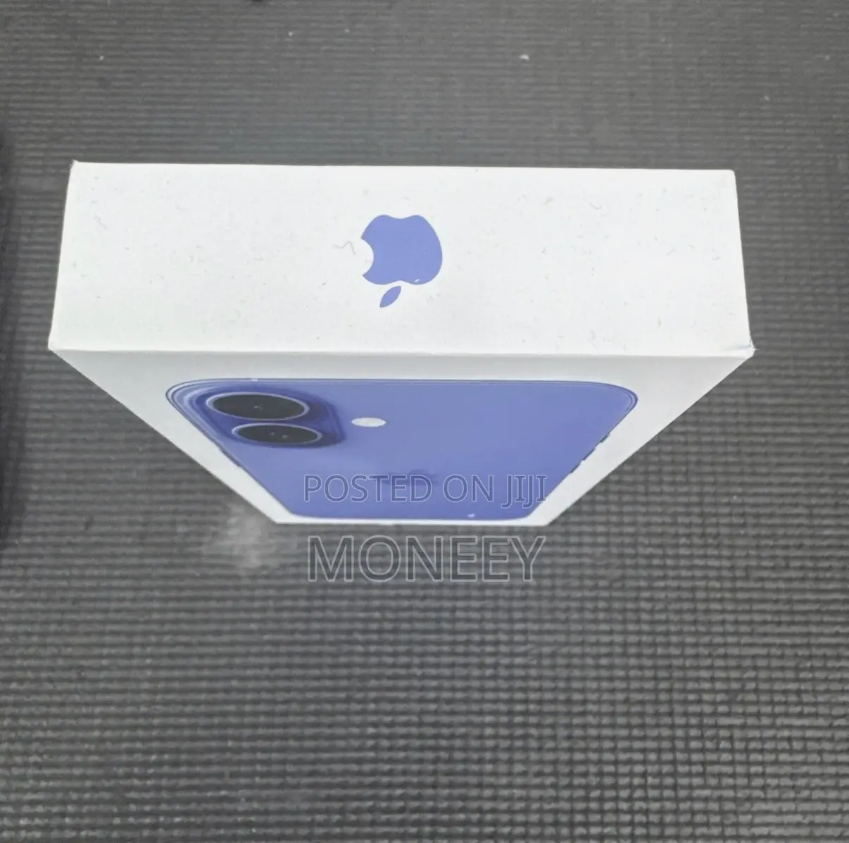 New Apple iPhone 16 128 GB Blue