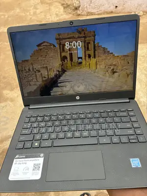 Laptop HP 14-ep0063 4GB Intel Celeron eMMC 60GB
