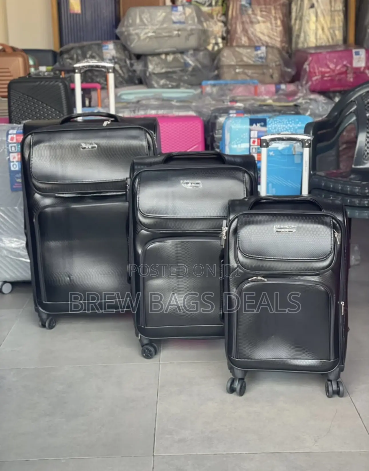 Premium Quality Ak Black Leather 3set Traveling Bag.