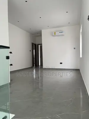 4bdrm House in Ashaley Botwe for sale