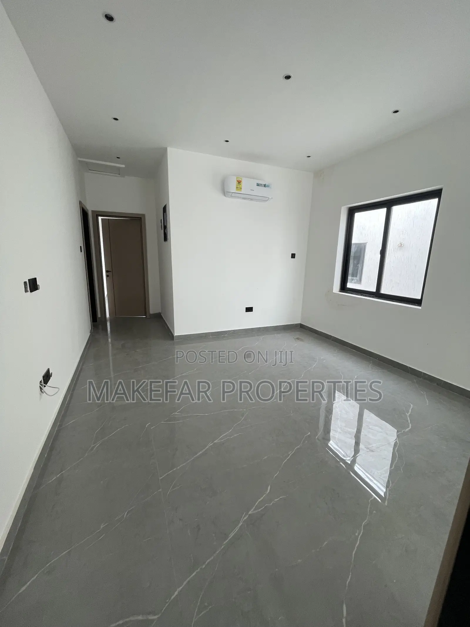 4bdrm House in Ashaley Botwe for sale