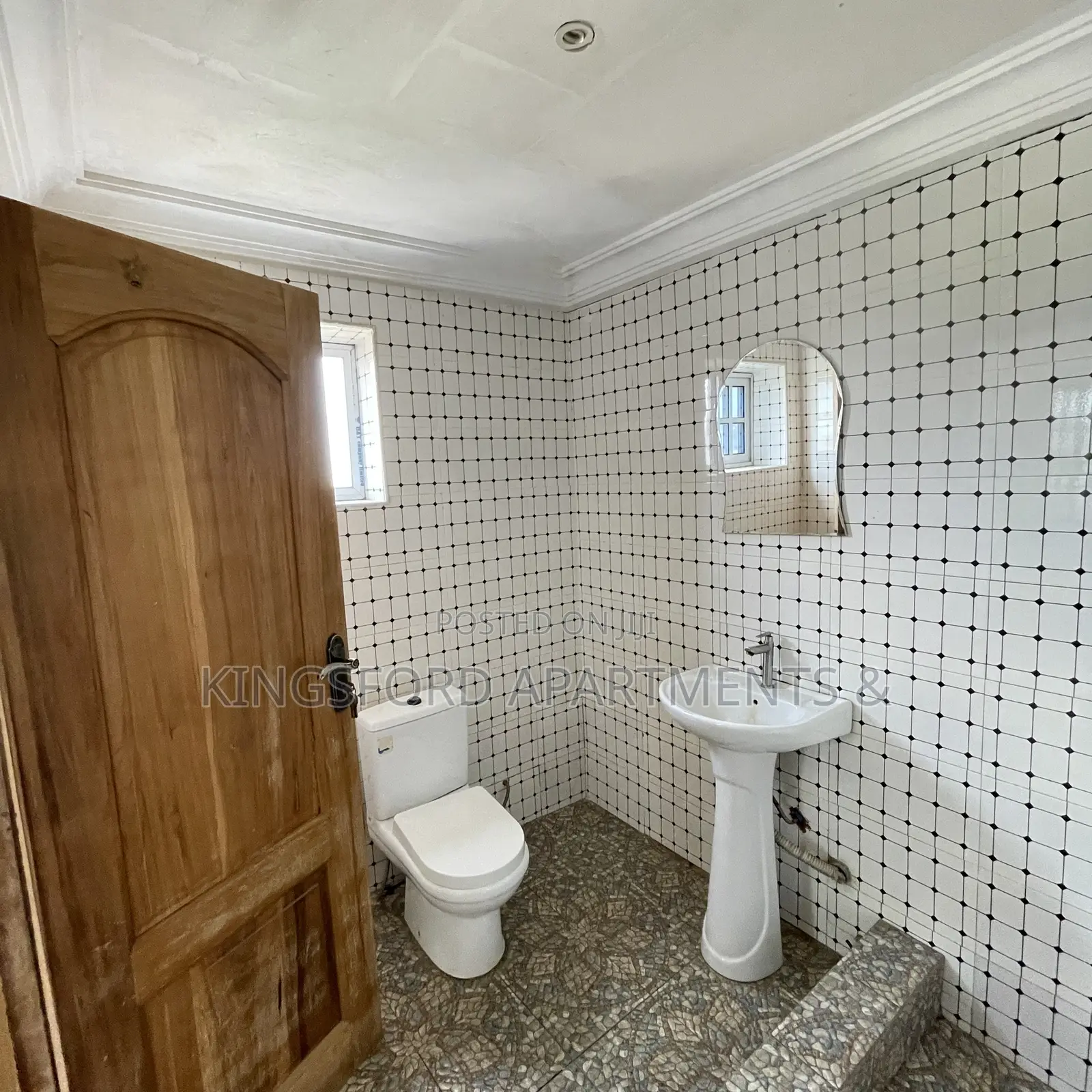 Furnished 1bdrm Room & Parlour in Dr.B Apartments, Old Barrier for rent