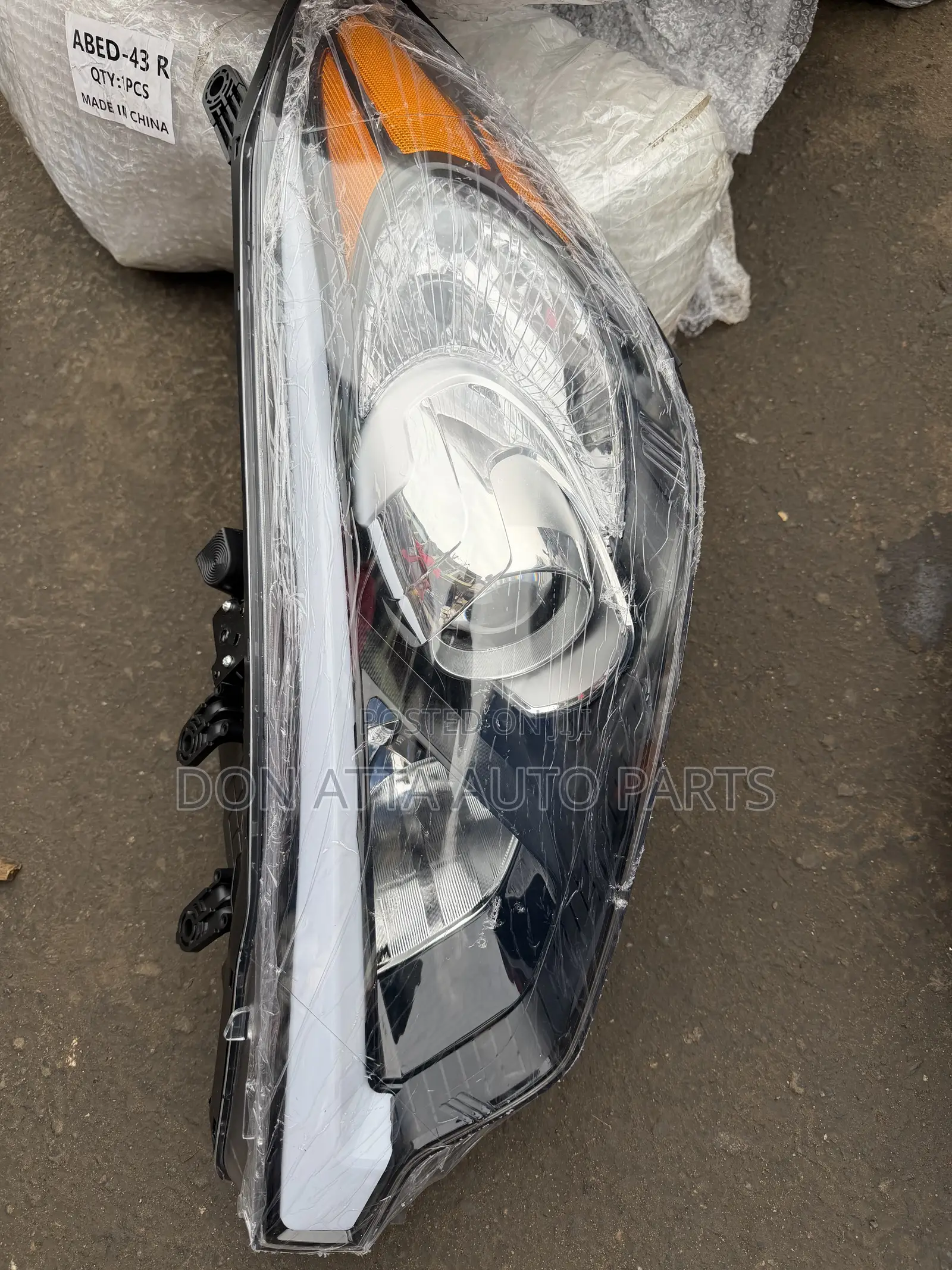 Kia Forte / Cerato 2013-2016 Headlights Available