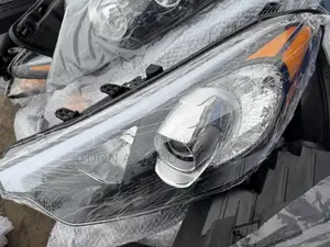Kia Forte / Cerato 2013-2016 Headlights Available