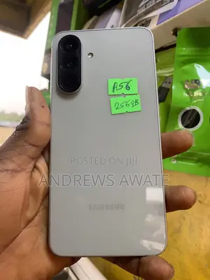 Samsung Galaxy A56 256 GB Green