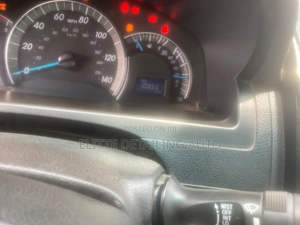 Toyota Camry SE 4dr Sedan (2.5L 4cyl 6A) 2014 White