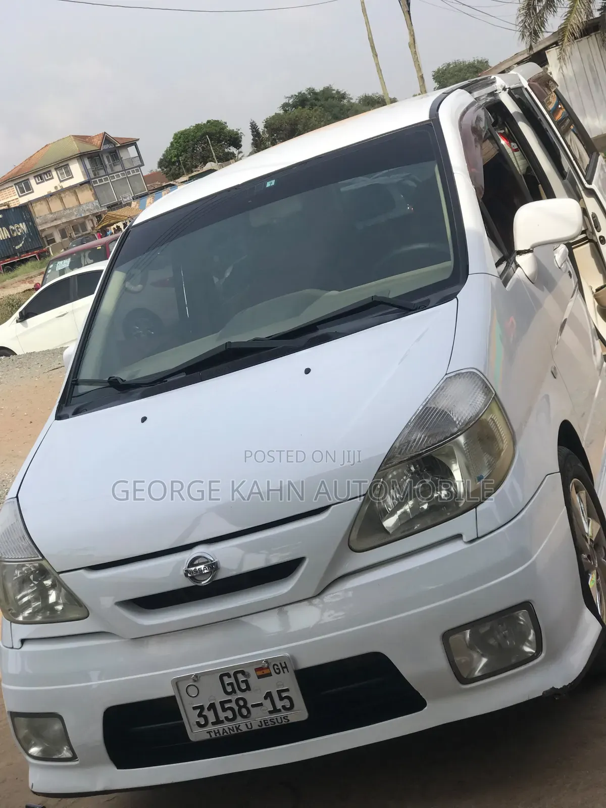 Nissan Serena 2004 White