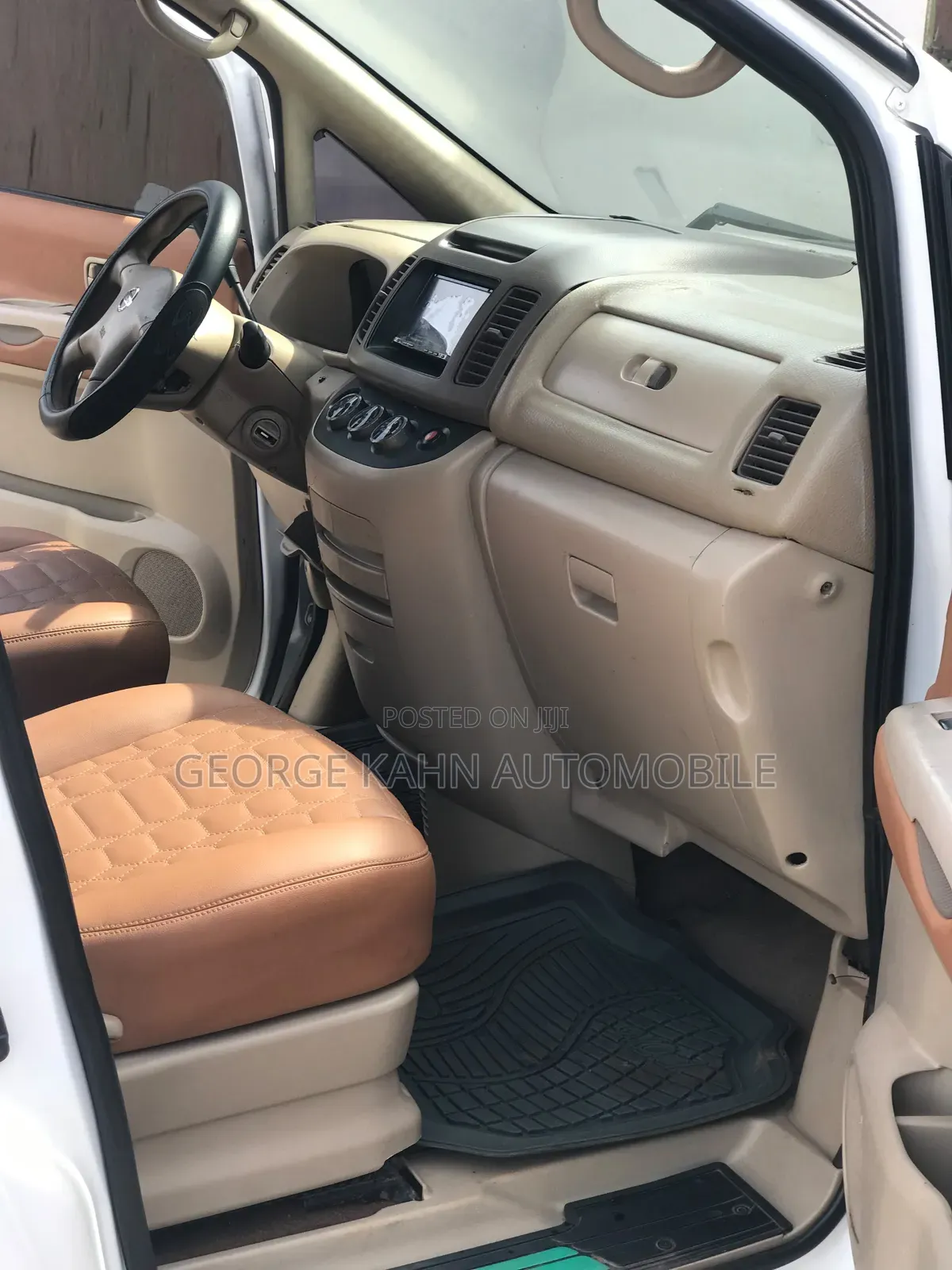 Nissan Serena 2004 White
