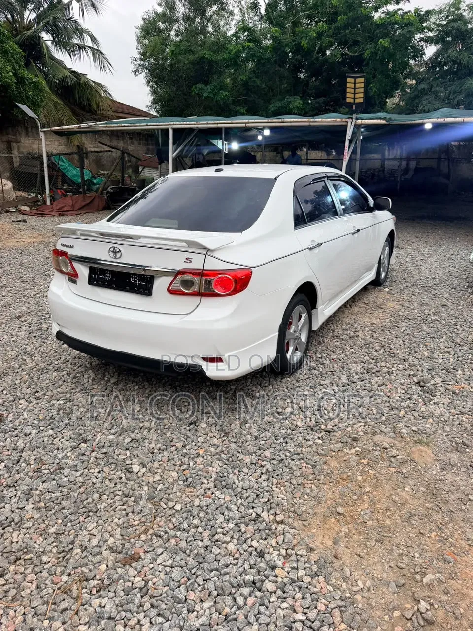 Toyota Corolla 2013 White