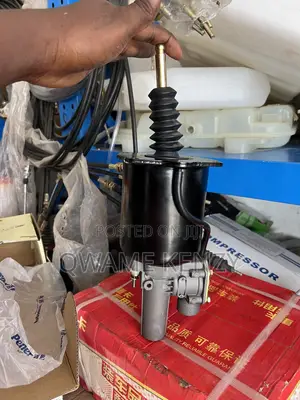 Booster Howo Sinotruk