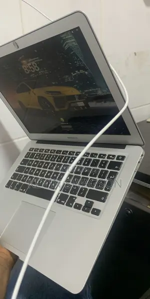 Laptop Apple MacBook Air 8GB Intel Core i5 SSD 256GB