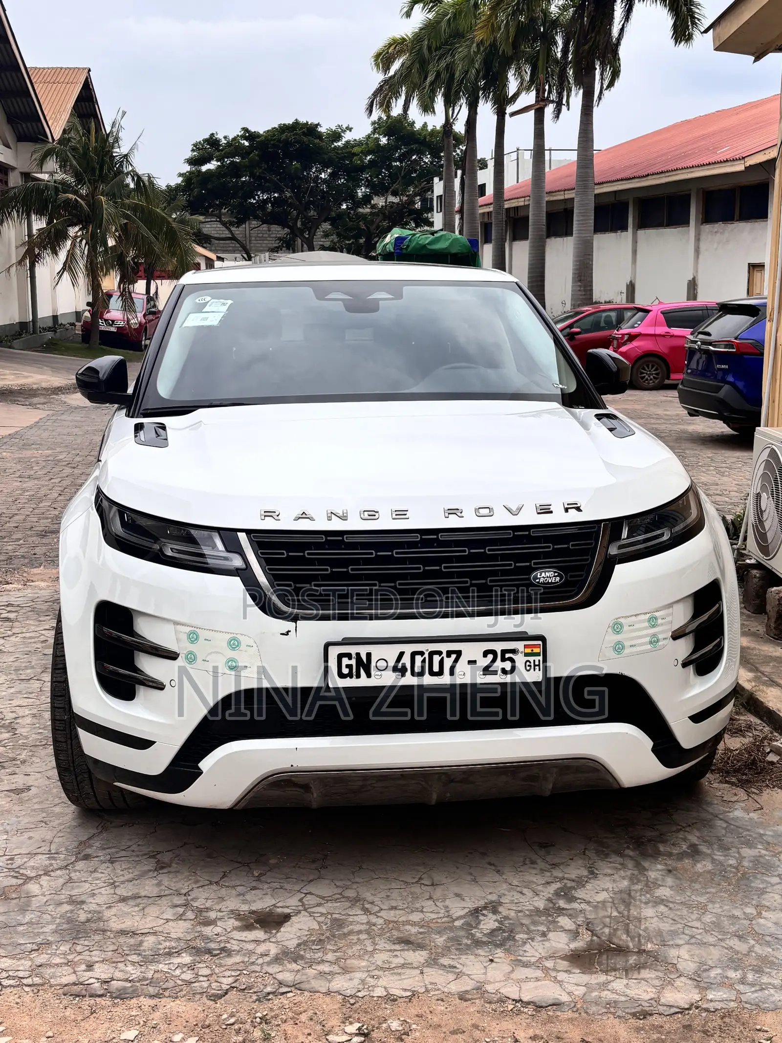 Land Rover Range Rover Evoque Hoxton Edition AWD 2026 White