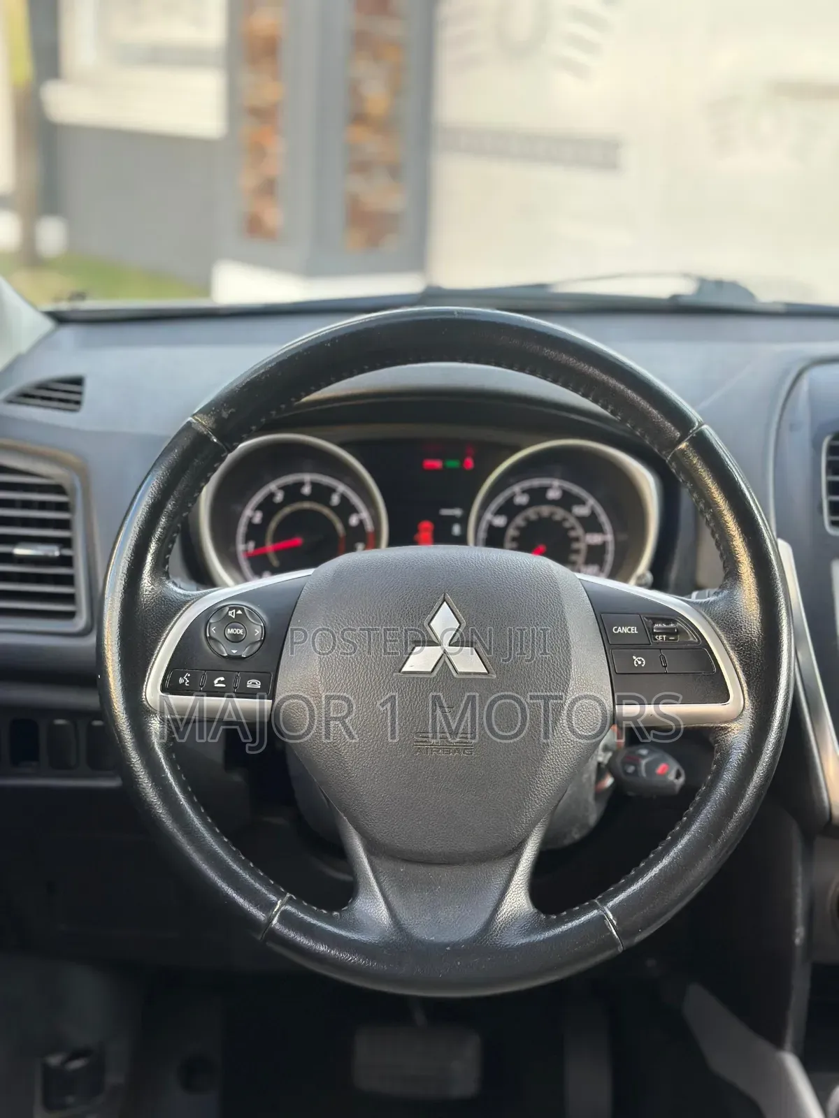 Mitsubishi Outlander 2015 Silver