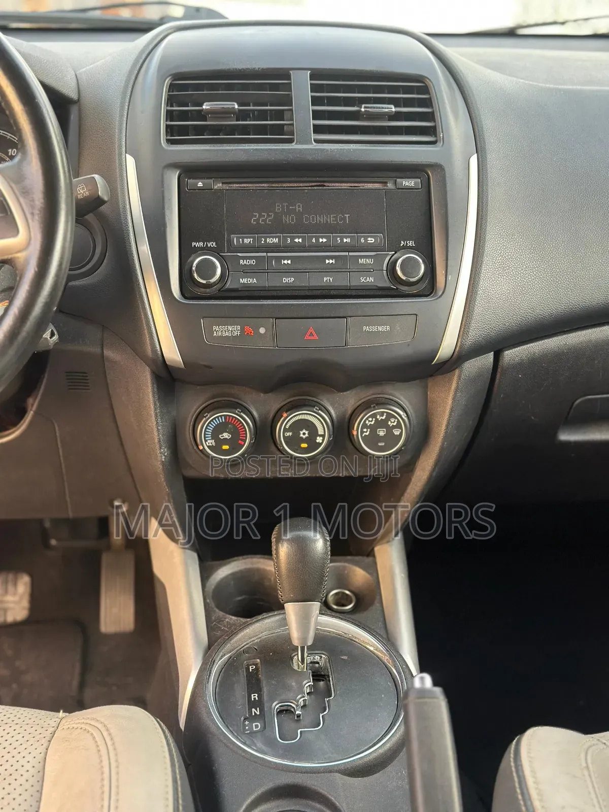Mitsubishi Outlander 2015 Silver