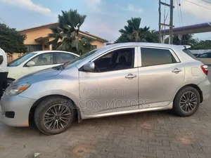 Toyota Matrix 2010 Silver