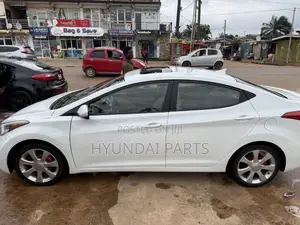 Hyundai Elantra Limited 2012 White