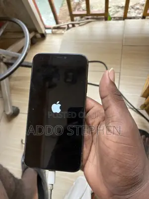 Apple iPhone 11 64 GB Black
