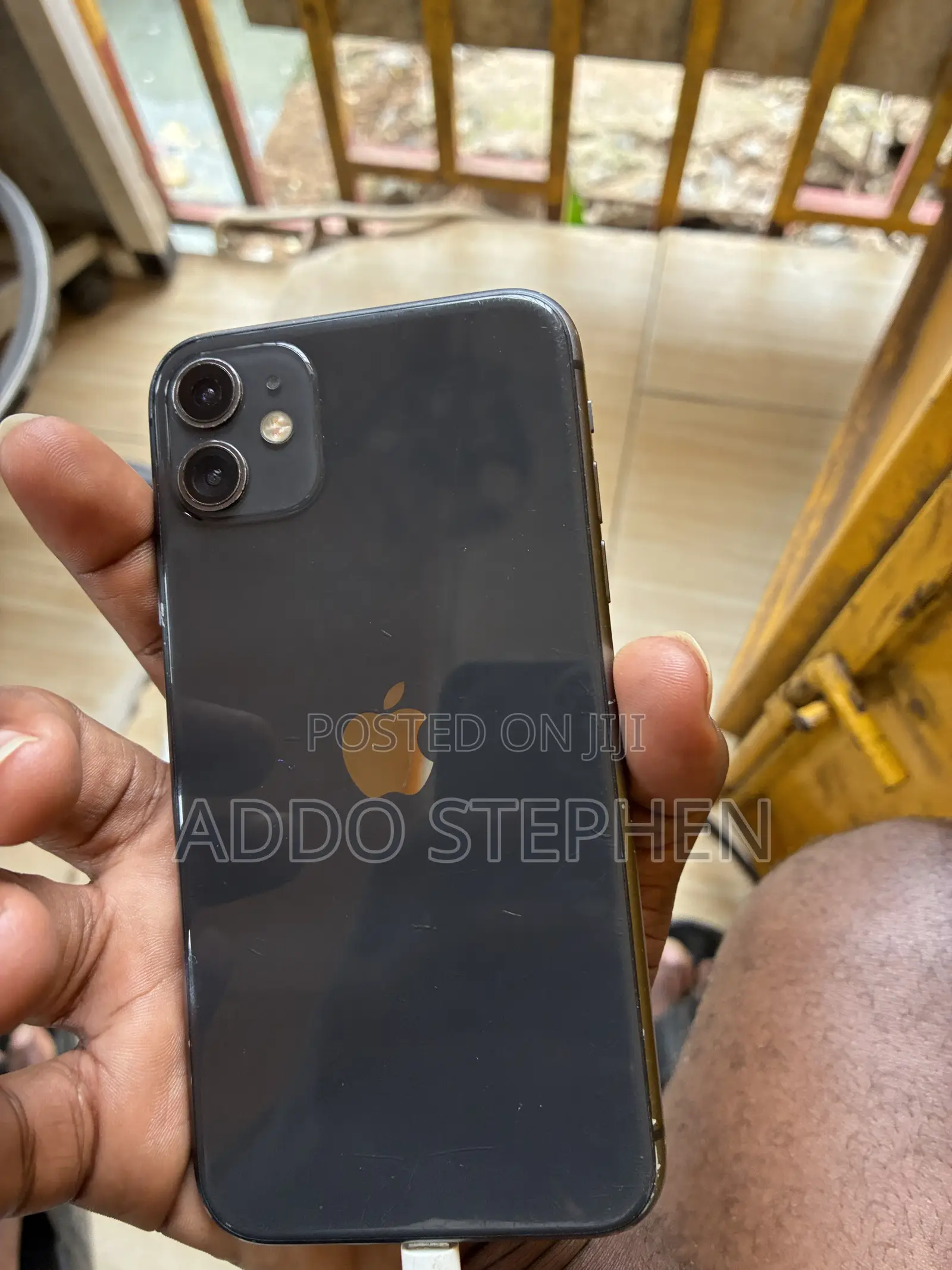 Apple iPhone 11 64 GB Black