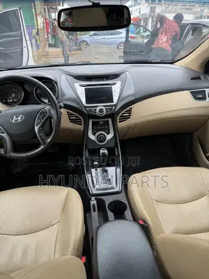 Hyundai Elantra Limited 2012 White