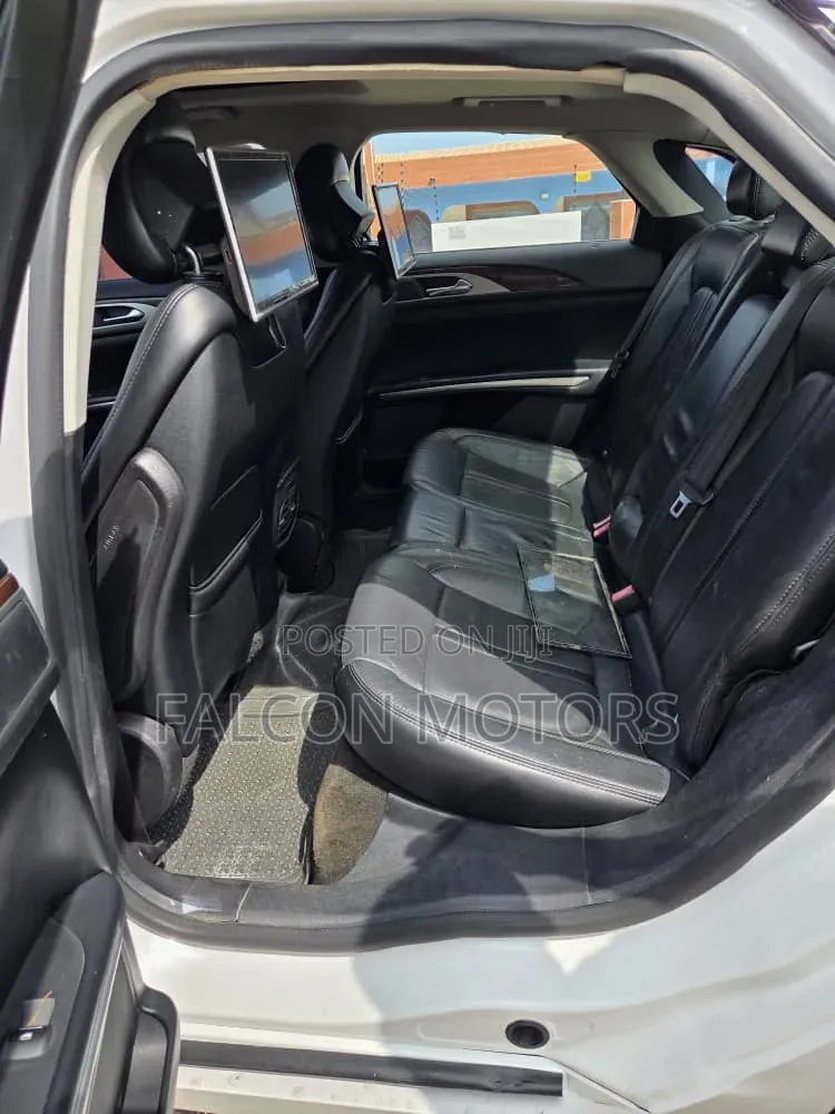 Lincoln MKZ 2015 White