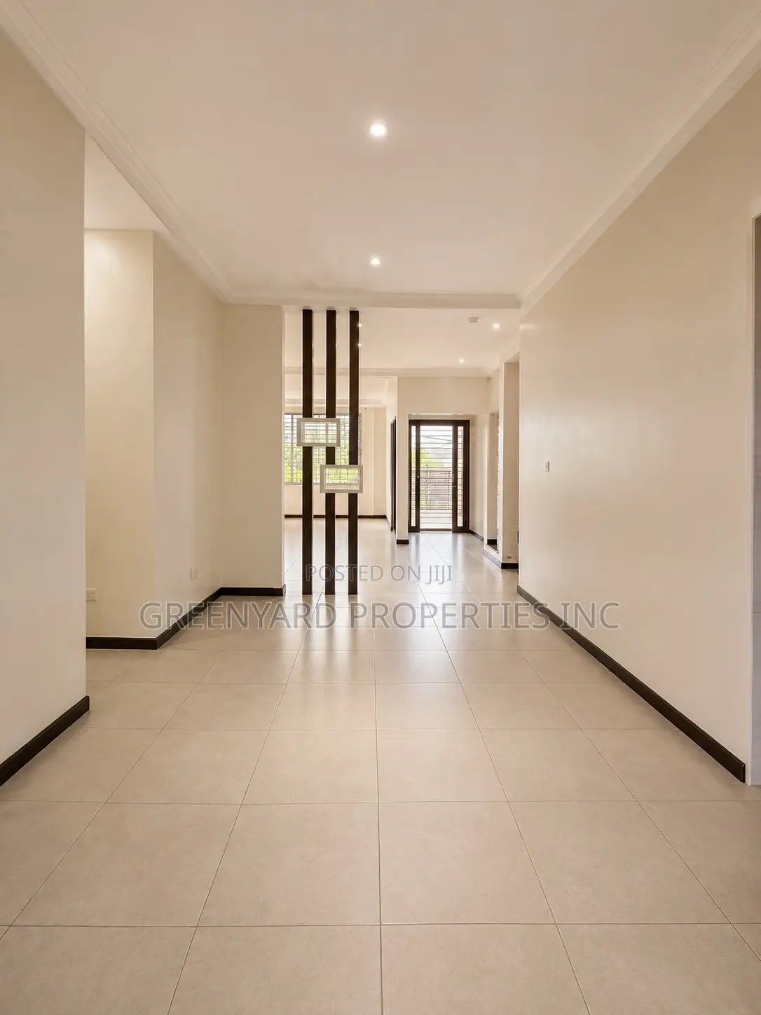 3bdrm House in A&C Mall, East Legon for rent