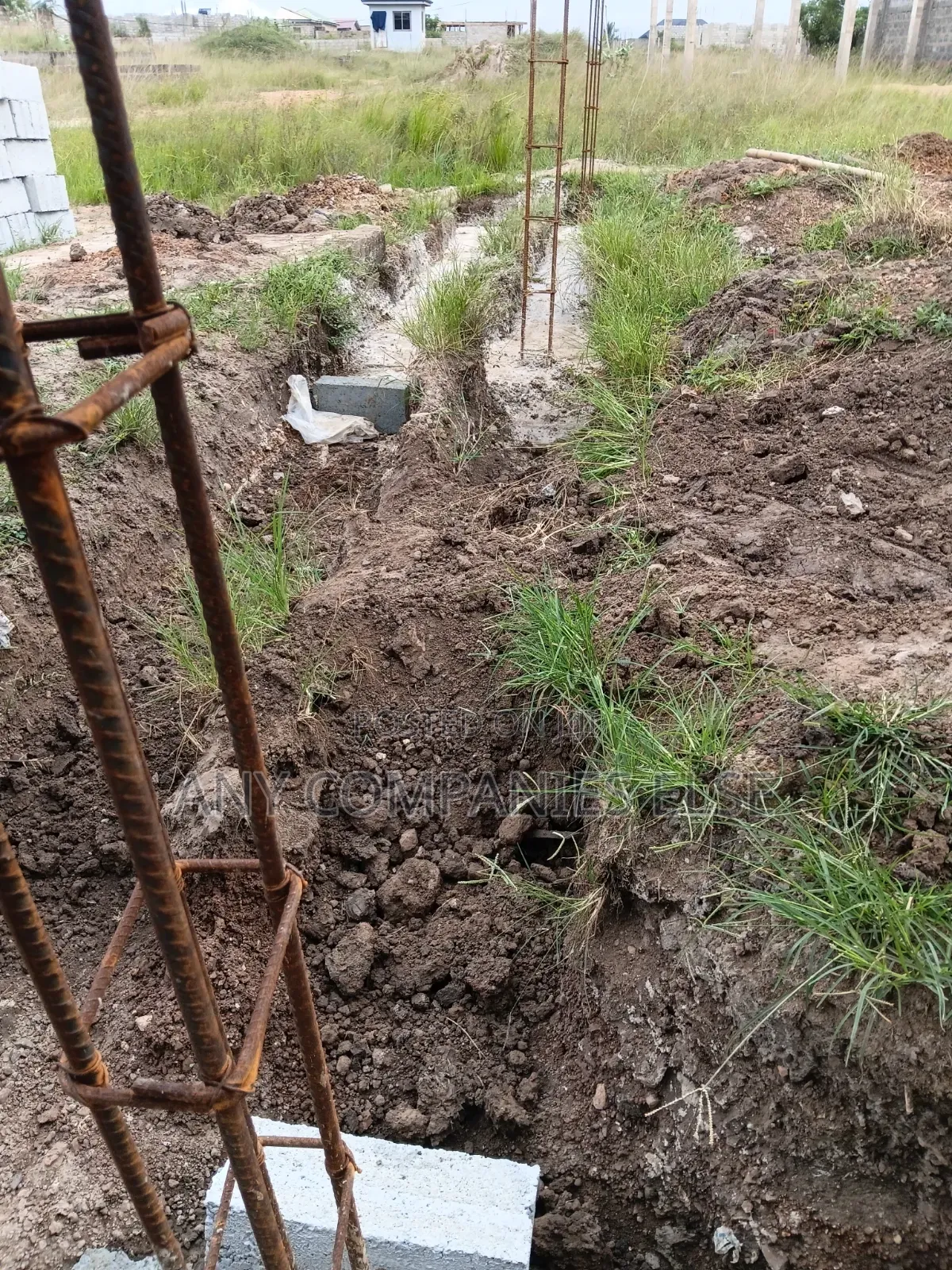 Plot With Storey Foundatoin