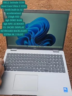 Laptop Dell Latitude 5550 8GB Intel Core Ultra 5 SSHD+SSD 256GB