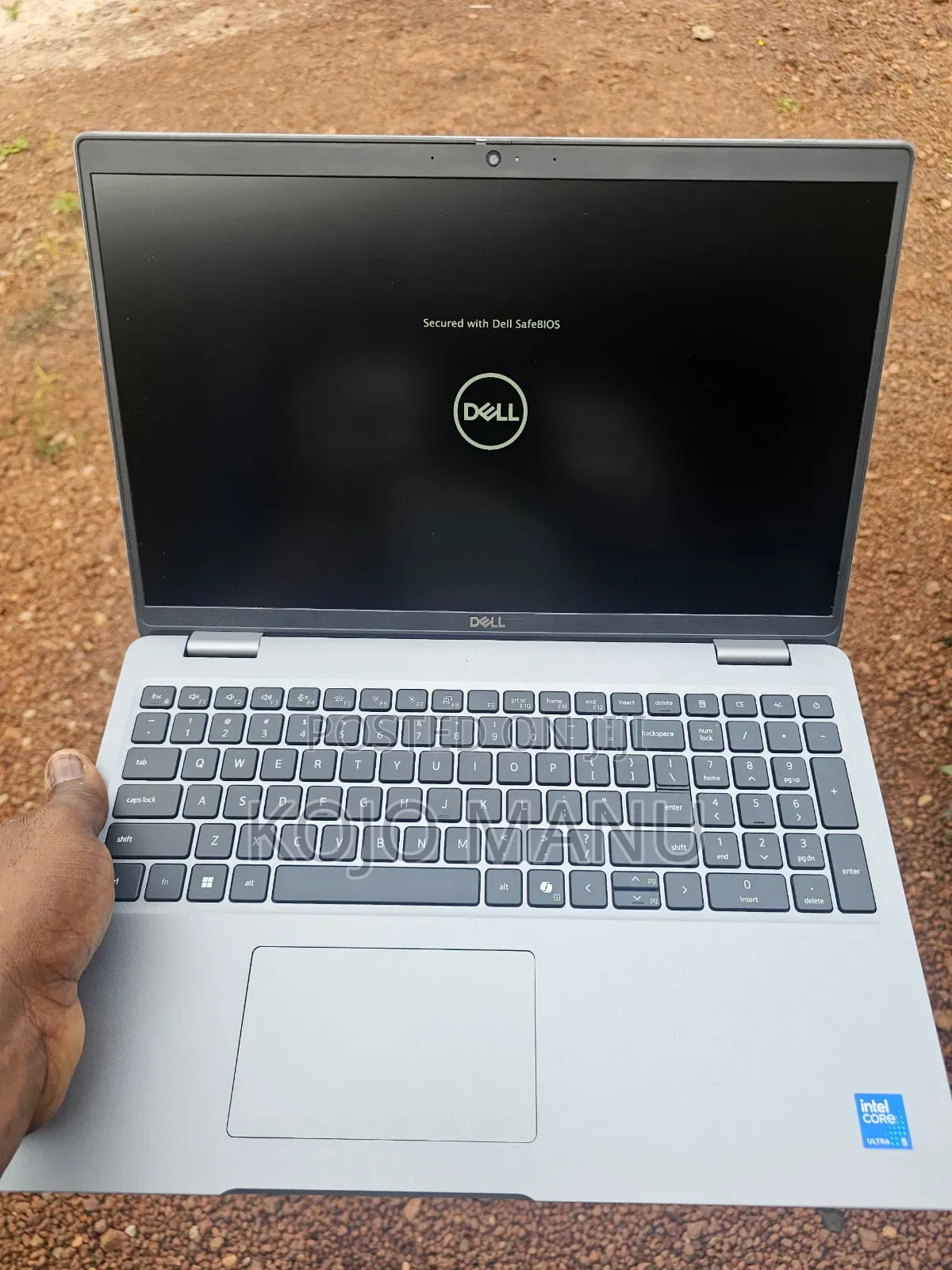 Laptop Dell Latitude 5550 8GB Intel Core Ultra 5 SSHD+SSD 256GB