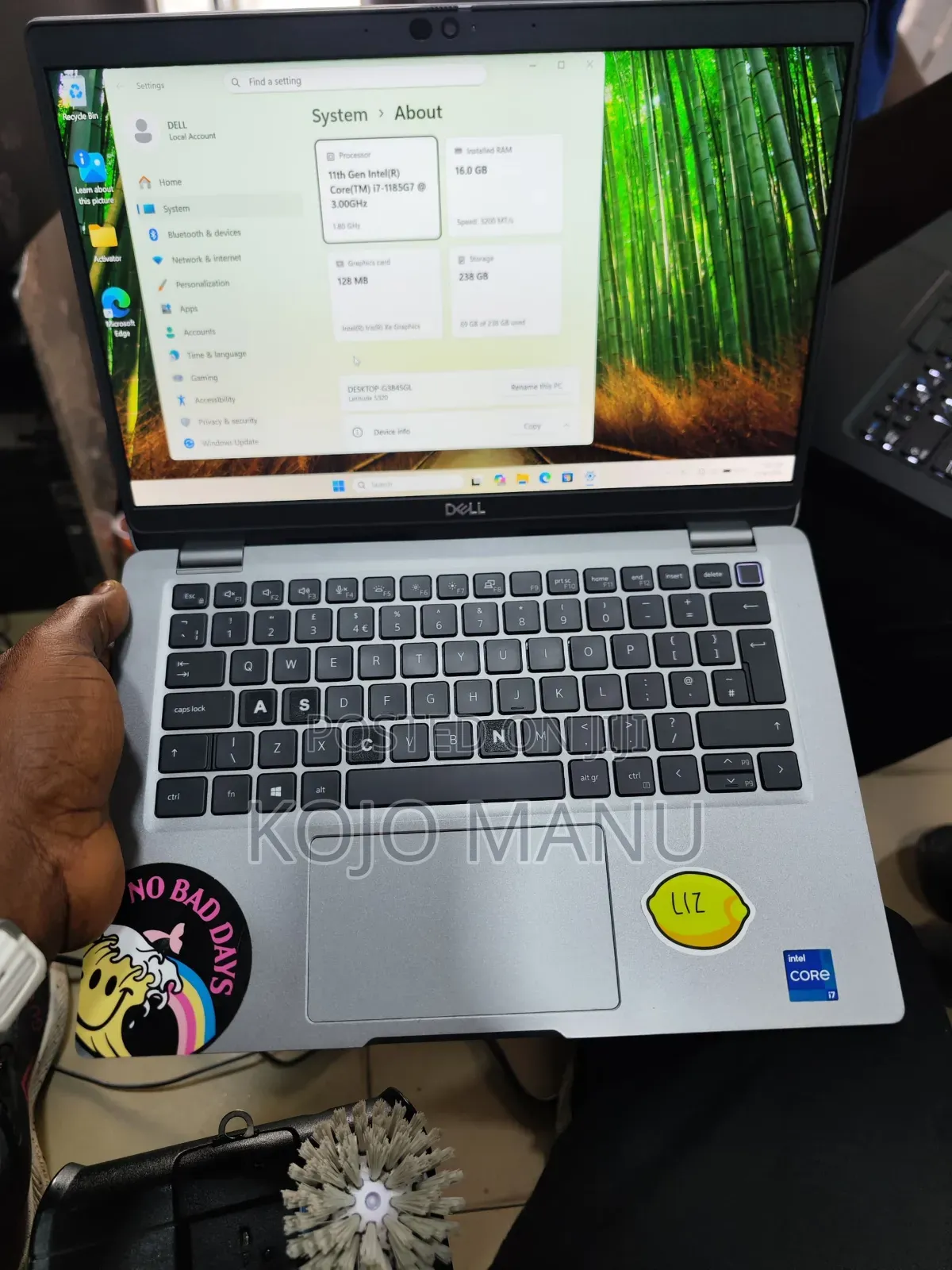 Laptop Dell Latitude 5320 16GB Intel Core i7 SSD 256GB