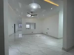 5bdrm House in East Legon for rent