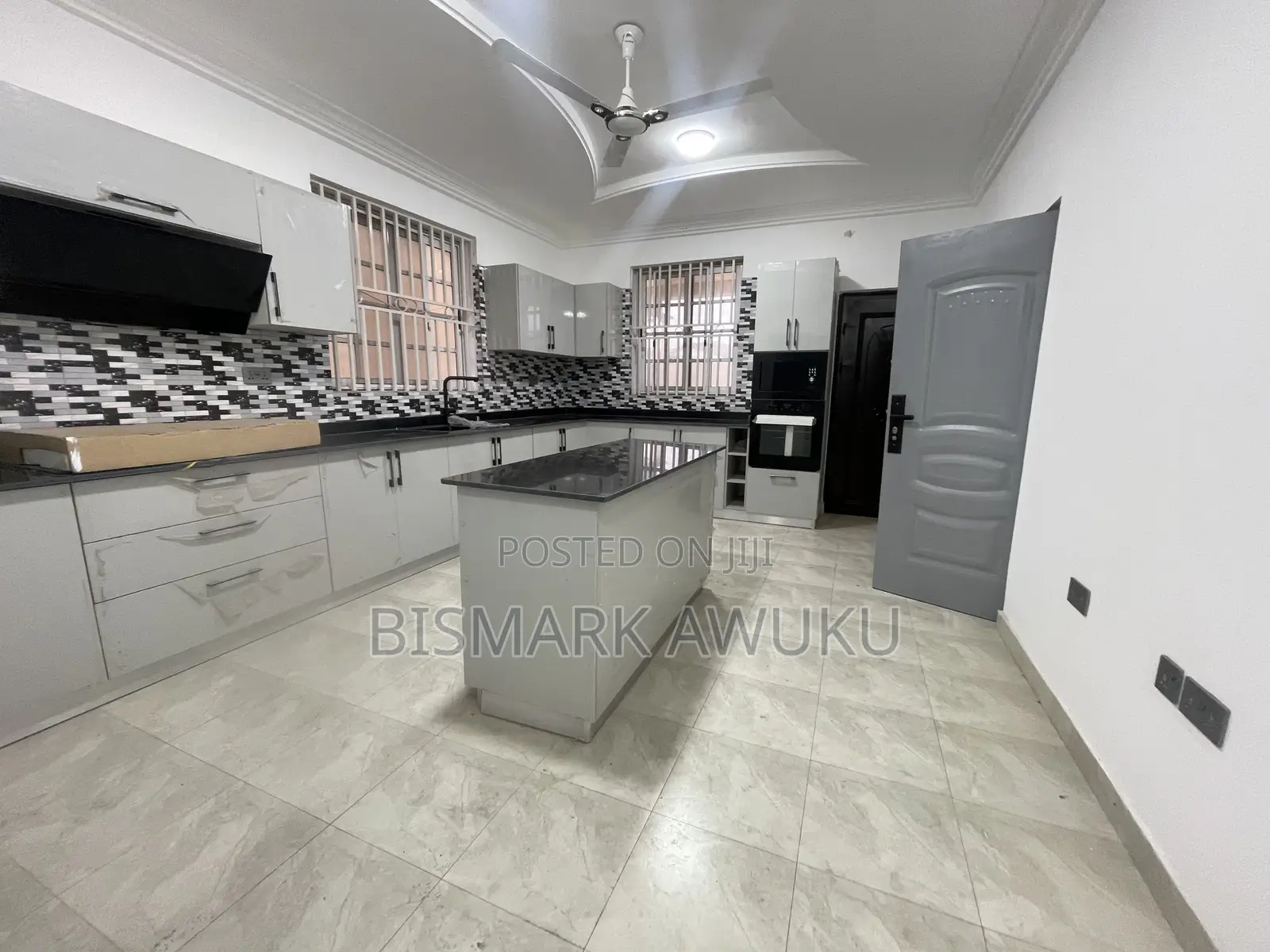 5bdrm House in East Legon for rent