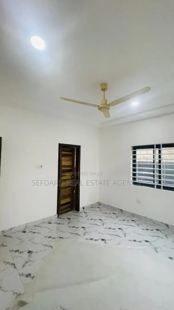 3bdrm House in Sefdard Properties, Pokuase for sale