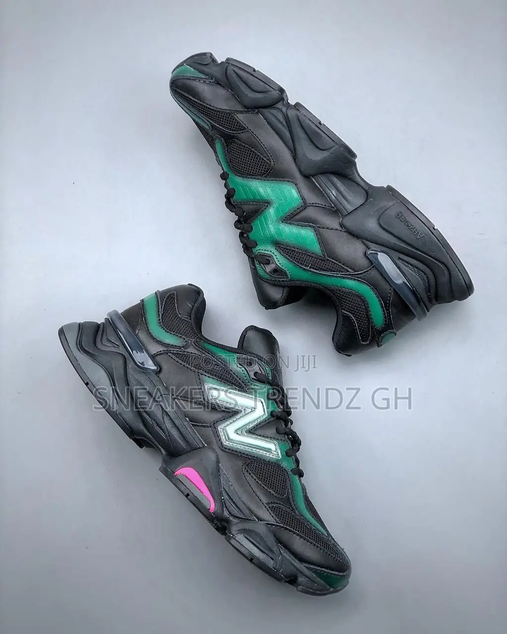 New Balance 9060