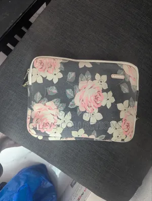13 Inch Laptop Sleeve "Black Rose" Vintage Floral Pattern Bag