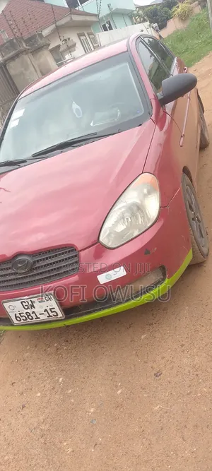Hyundai Accent 2009 Red