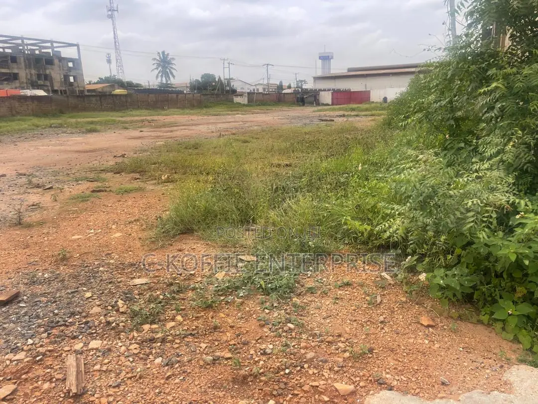 16 Acers Land for Sale at Tema