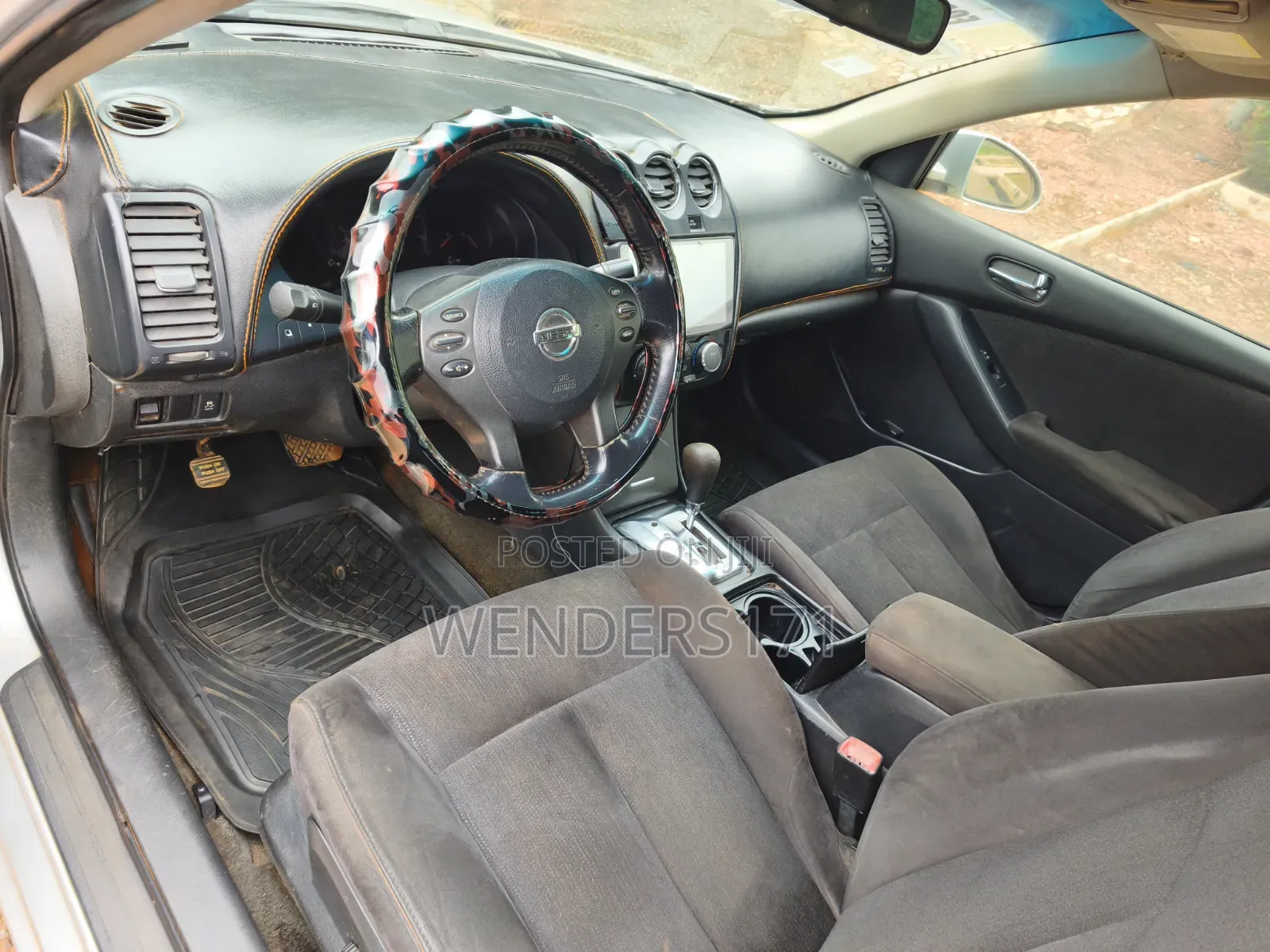 Nissan Altima 2.5 S Sedan 2011 Gray