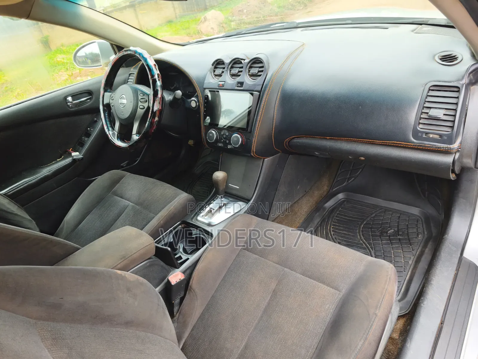 Nissan Altima 2.5 S Sedan 2011 Gray