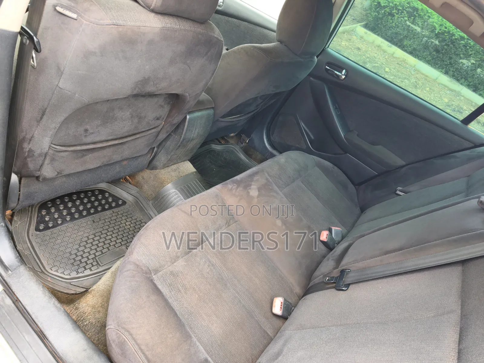 Nissan Altima 2.5 S Sedan 2011 Gray