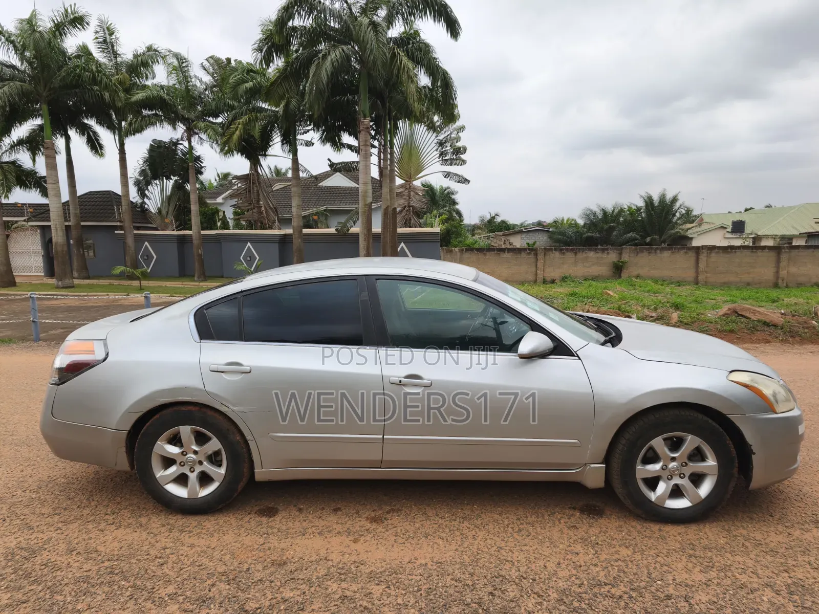 Nissan Altima 2.5 S Sedan 2011 Gray