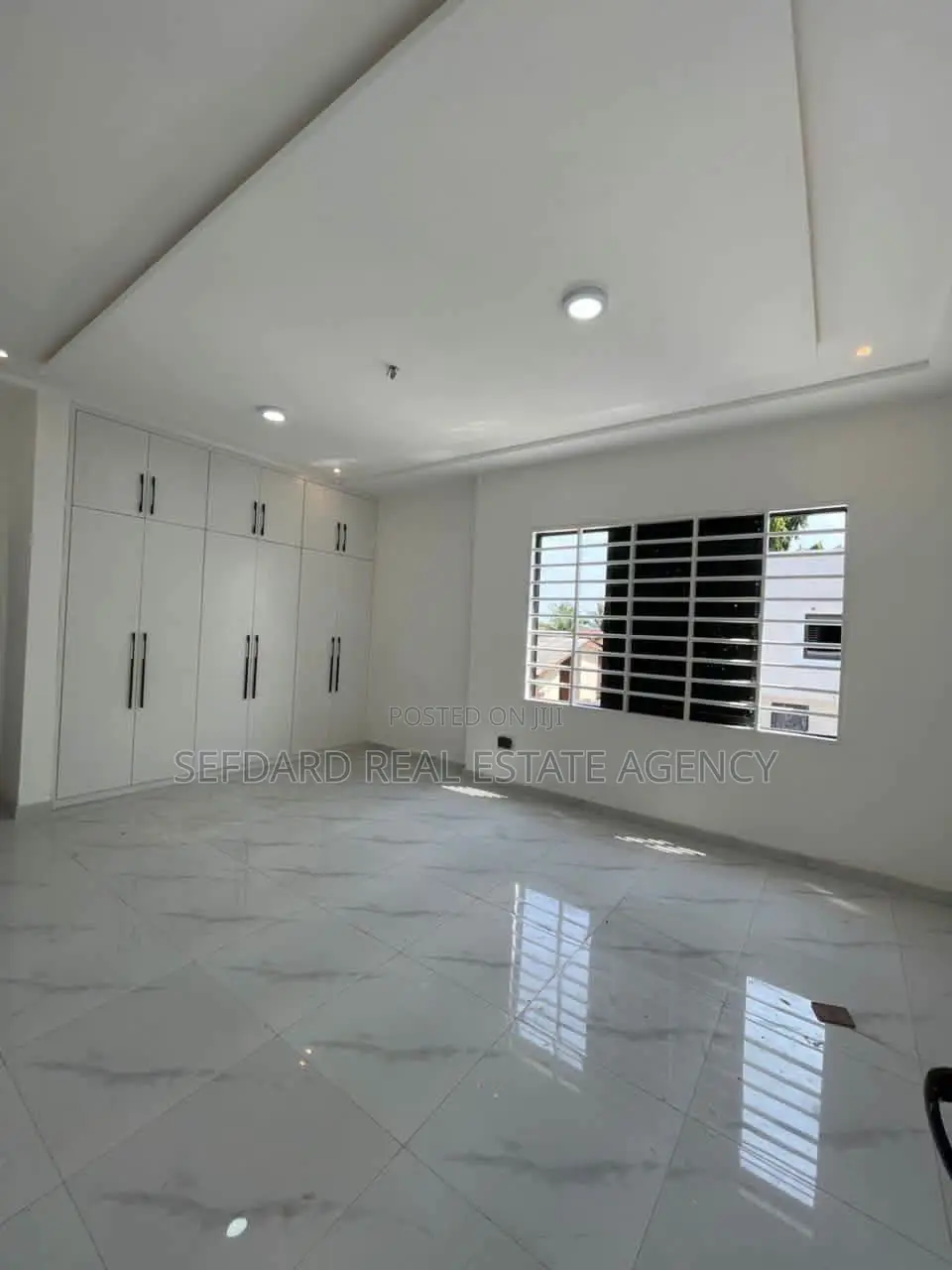 4bdrm Duplex in Sefdard Properties, Teshie-Nungua Estates for sale
