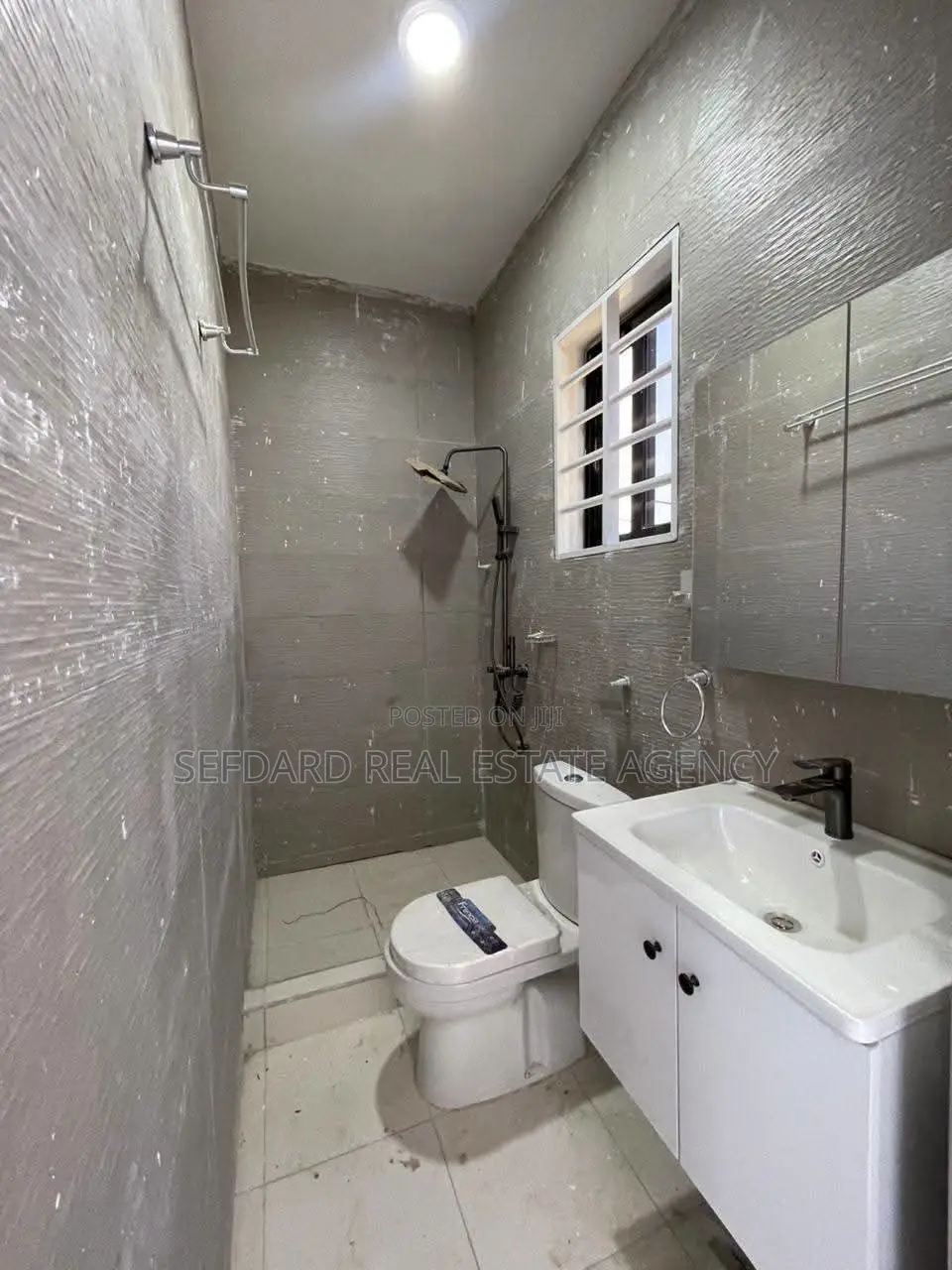 4bdrm Duplex in Sefdard Properties, Teshie-Nungua Estates for sale