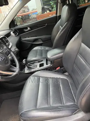 Kia Sorento 2.4L L FWD 2018 Red