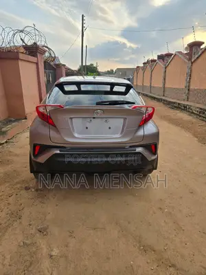 Toyota C-HR XLE Prermium FWD (2.0L 4cyl 2AM) 2018 Gray