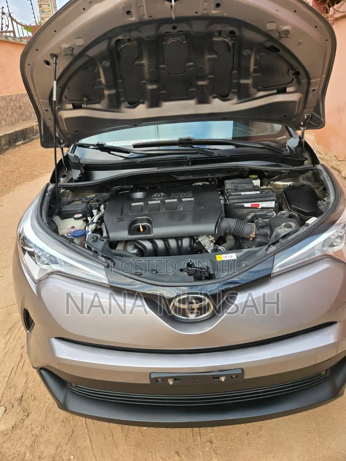 Toyota C-HR XLE Prermium FWD (2.0L 4cyl 2AM) 2018 Gray