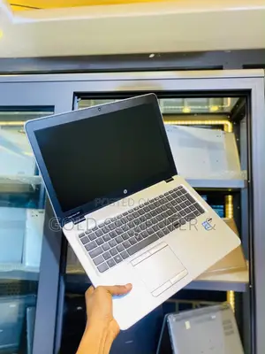 Laptop HP EliteBook 850 G3 8GB Intel Core i5 SSD 256GB