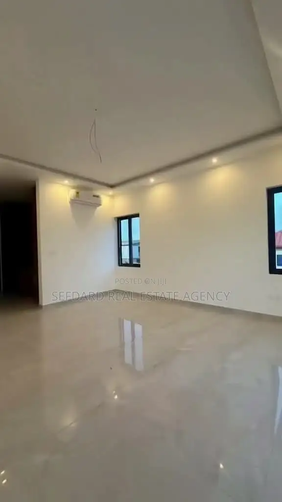 2bdrm Apartment in Sefdard Properties, Ablekuma for rent