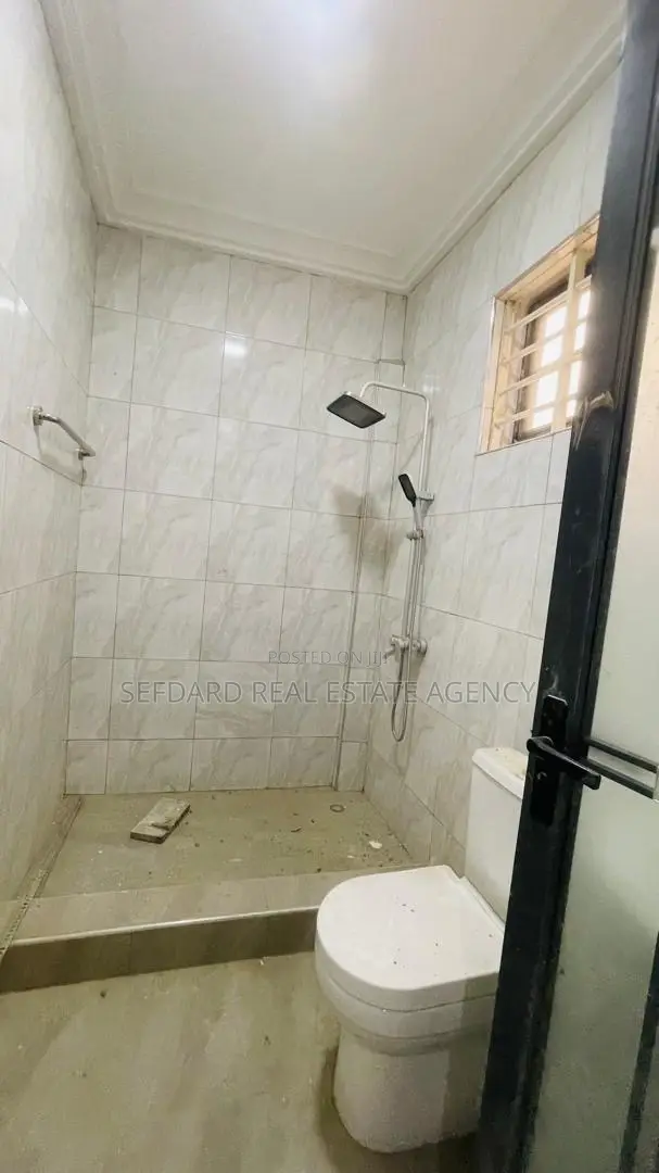 2bdrm Apartment in Sefdard Properties, Ablekuma for rent