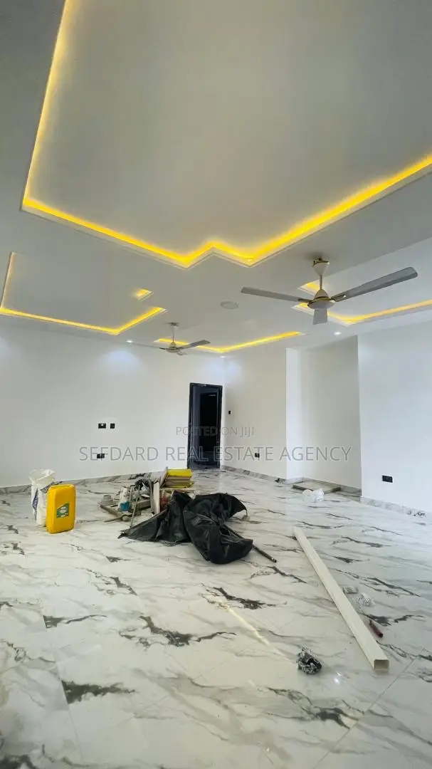 2bdrm Apartment in Sefdard Properties, Ablekuma for rent