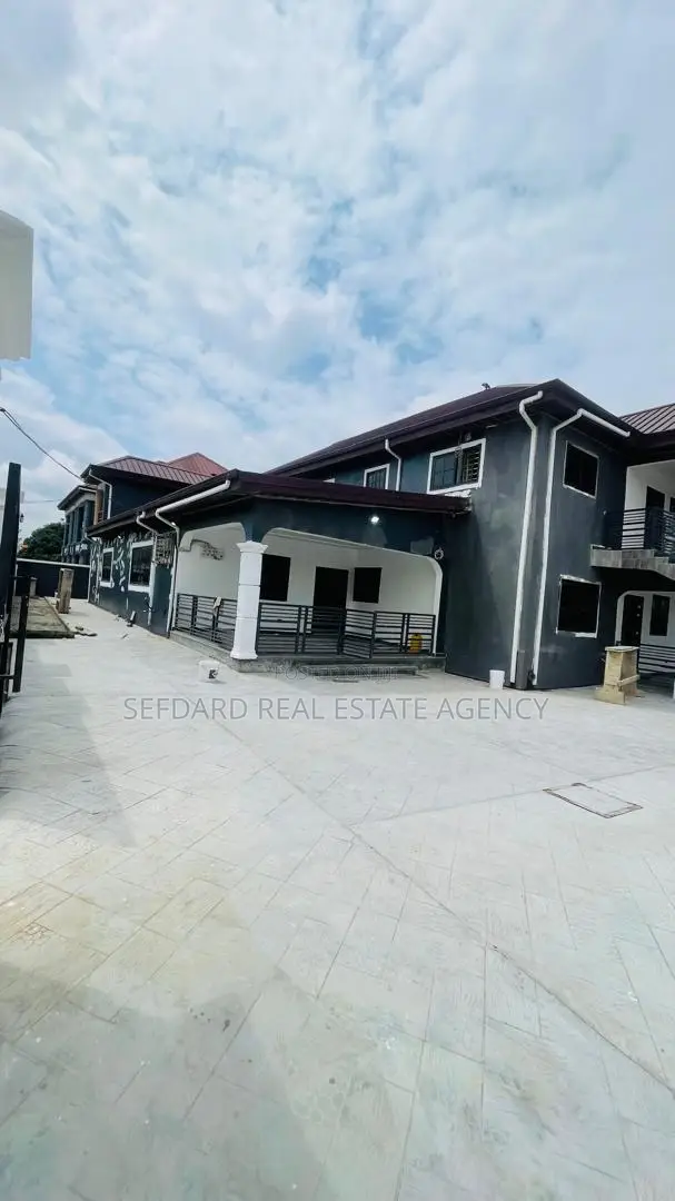 2bdrm Apartment in Sefdard Properties, Ablekuma for rent